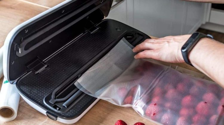 Can I Use A Vacuum Sealer To Freeze My Strawberries?