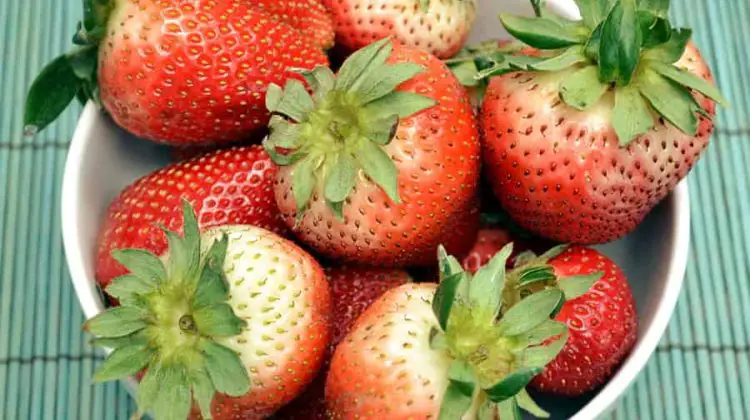How Do You Know If Strawberries are Sweet