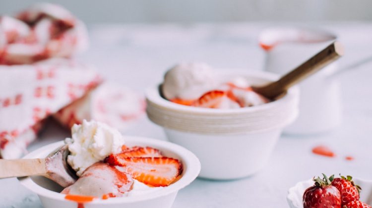 two food strawberries